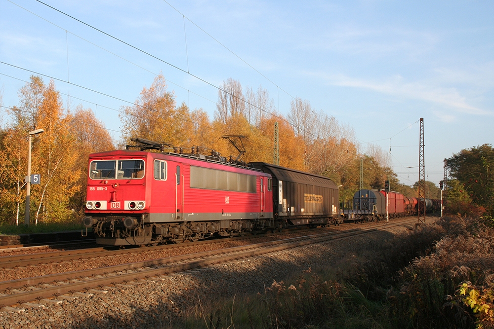 155 095 aus Richtung Leipzig-Schnefeld (Leipzig-Thekla, 05.11.2011)