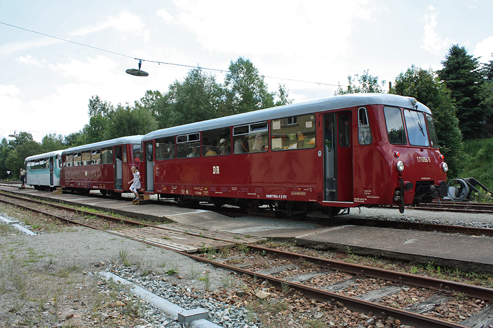 171 056 als Sonderzug der  erzgebirgische Aussichtsbahn  von Markersbach nach Annaberg-Buchholz (Schlettau, 10.07.2011)