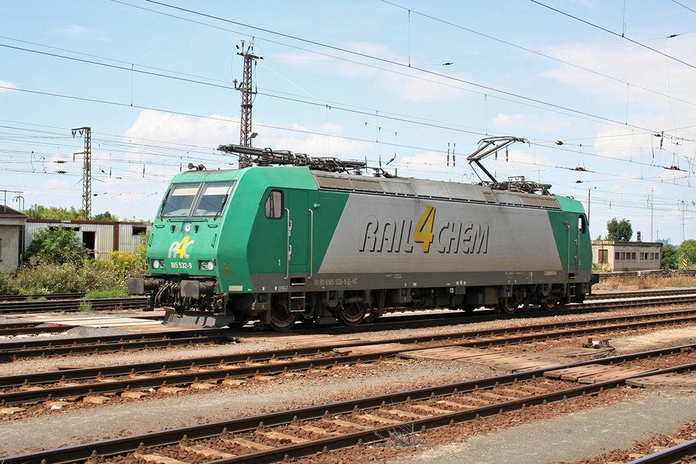 185 532 der Rail4Chem solo in Grokorbetha (10.08.2010)