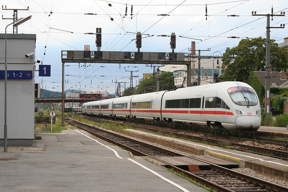 411 065 („Bad Oeynhausen“) als ICE 22 (Wien Westbahnhof –Dortmund) (Wien-Penzing, 08.08.2012)