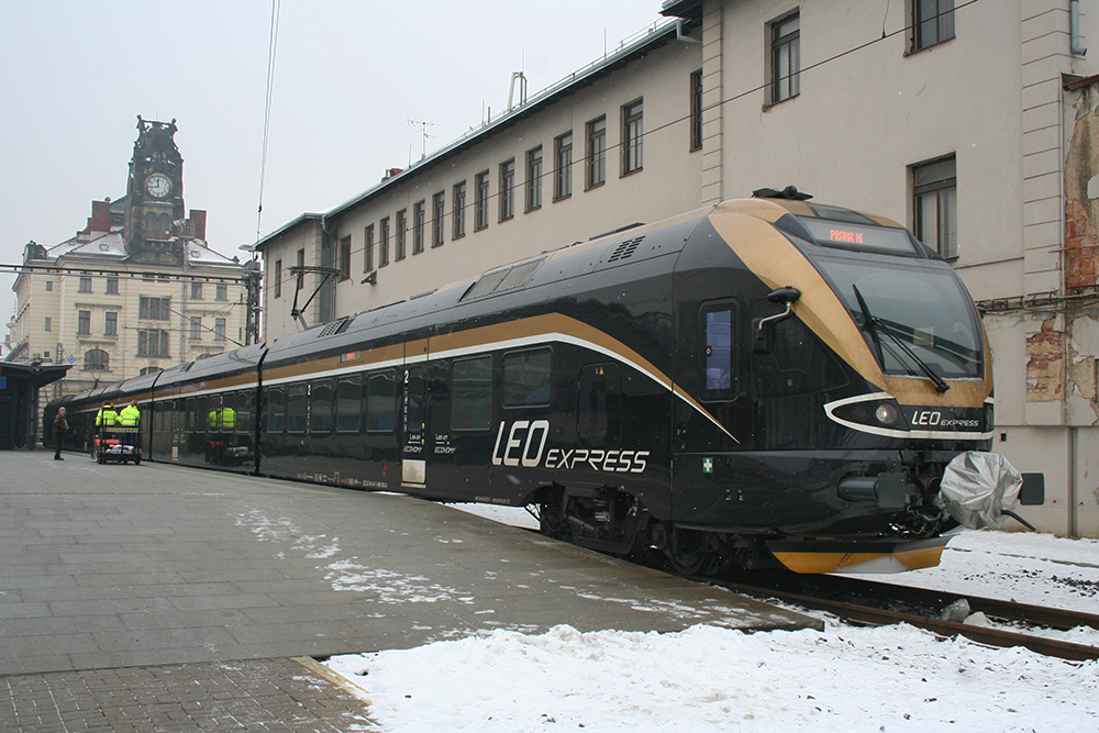 LeoExpress 480 003 kam als LE 1354 (Bohumin – Praha) (Praha hl.n., 25.01.2013)
