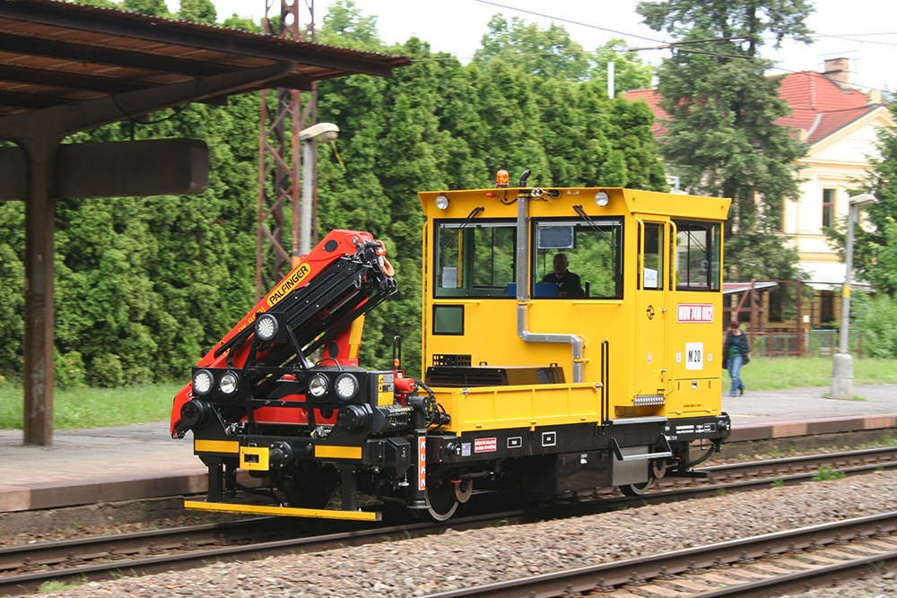 MUV 74 M 002 in Richtung Praha-Liben (Praha-Klanovice, 25.05.2013)