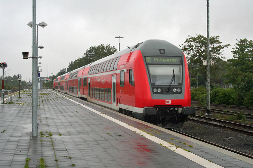 RE 21550 (Hamburg – Puttgarden) in Puttgarden (24.07.2011)