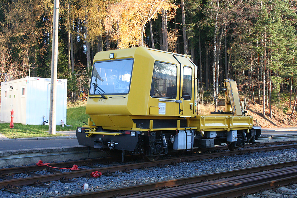 Rottenwagen abgestellt in Lichtenhain (an der Bergbahn) (13.11.2011)