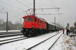 1245.518 der GEG am Zugschluss des IGE-Sonderzug  Winterdampffahrt durchs Gesuse  in Timelkam (06.01.2012)