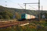 185 610 mit Containerzug in Richtung Naumburg/Saale (Bad Ksen, 25.09.2011)