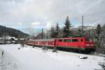 BR 111/172538/111-032-mit-rb-5612-innsbruck 111 032 mit RB 5612 (Innsbruck – Mnchen) (Klais, 18.12.2011)