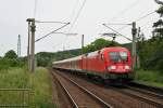 182 010 mit RB 16319 (Eisenach – Halle) (Leiling, 13.06.2011)