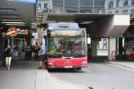 busse/281782/8084-auf-der-linie-15a-meidling 8084 auf der Linie 15A (Meidling Hauptstrae – Enkplatz (Grillgasse)) (Meidling Haptstrae, 08.08.2012)